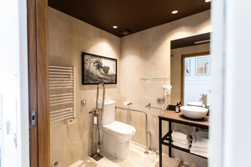 Hotel Trueba - image 7