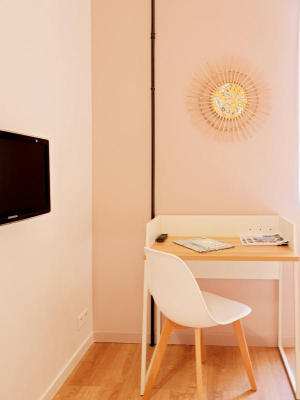 Hotel Lemon - image 13