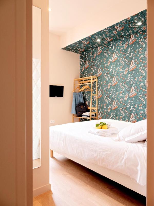 Budget Double Room image 2