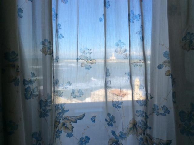Superior Triple Room with Sea View image 2