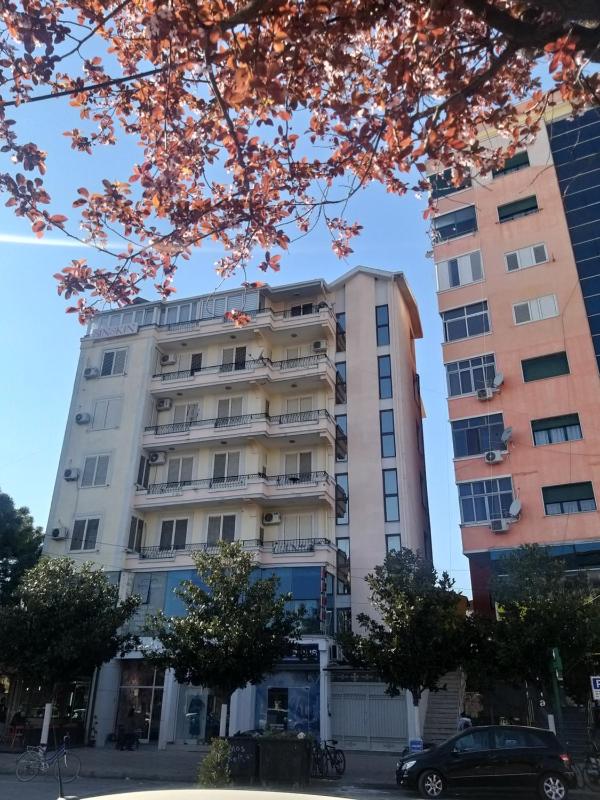 Shkodra Duplex Apartment - image 4