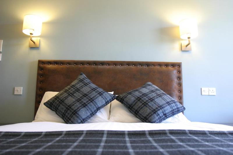 Double Room image 2