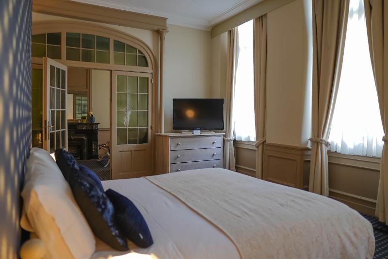 Suite image 3