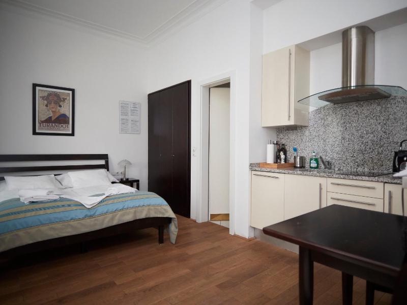 Vienna Studio Apartments - image 3