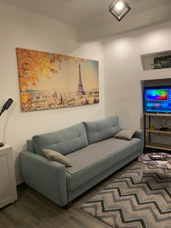 Bibi's apartment - image 16