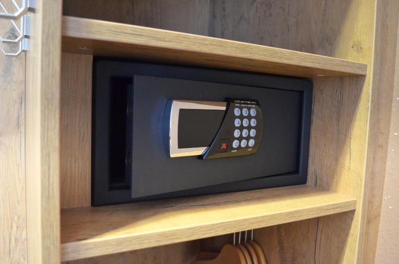 Superior Single Room image 2