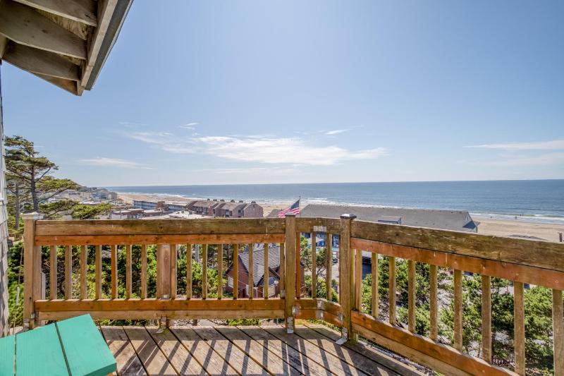 A Beach Treehouse - image 25