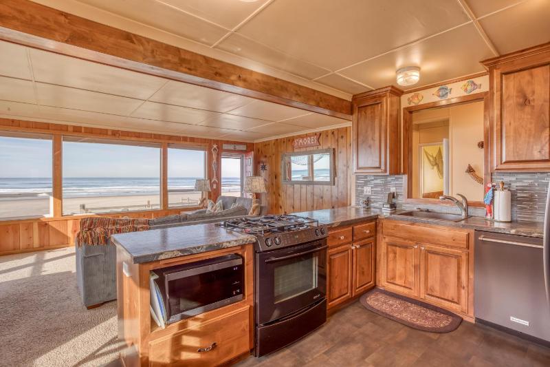 Beach Haven - image 7