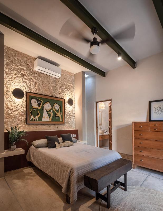 Standard Double Room image 1