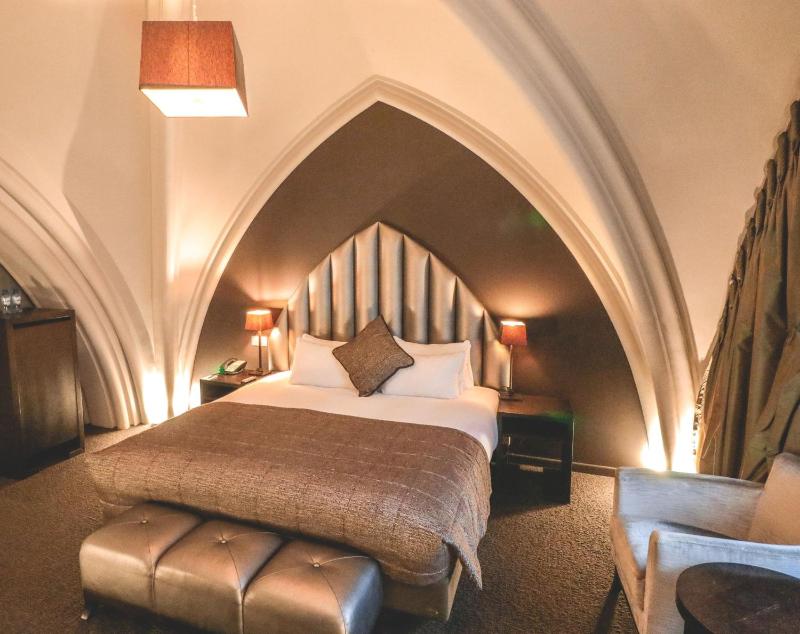 Deluxe Double Room in Church area image 2