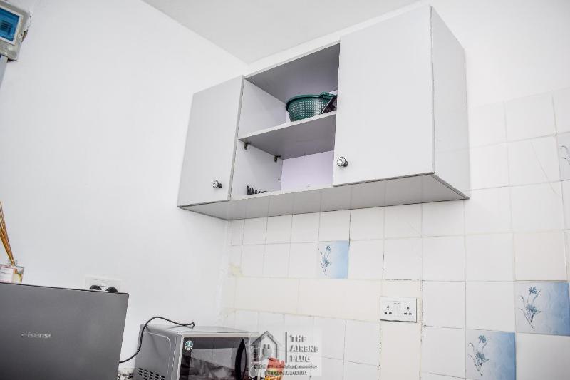 Beautiful One Bed Apartment in Lekki Phase1 - image 2