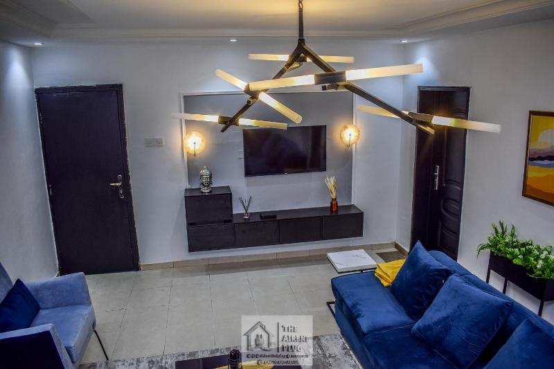 Beautiful One Bed Apartment in Lekki Phase1 - image 10