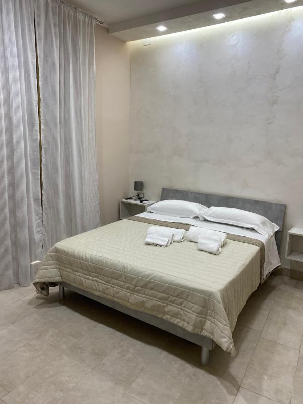 Single Room image 4