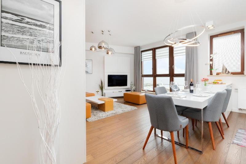 Sea Towers 15th floor Apartment with Sea View by Renters Prestige - image 23