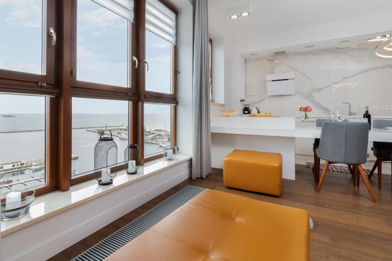 Sea Towers 15th floor Apartment with Sea View by Renters Prestige - image 24