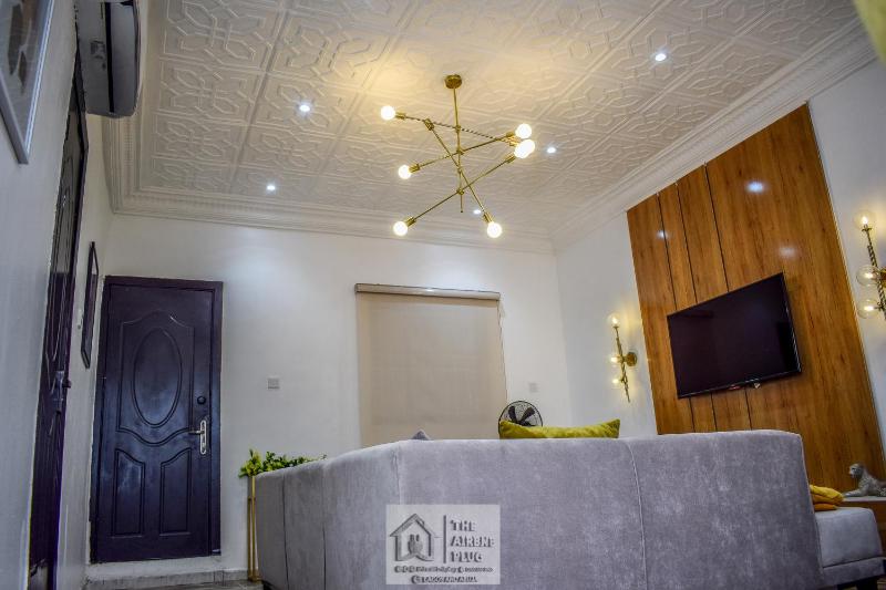 Stunning 1-Bed Apartment in Lekki Phase 1 - image 1