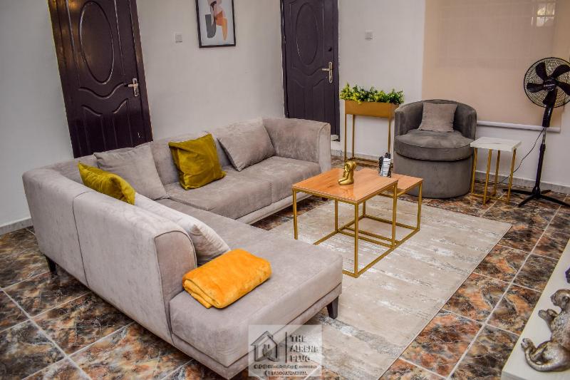 Stunning 1-Bed Apartment in Lekki Phase 1 - image 7