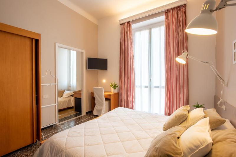 Triple Room image 3