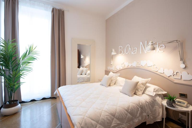 Double or Twin Room with Balcony image 2