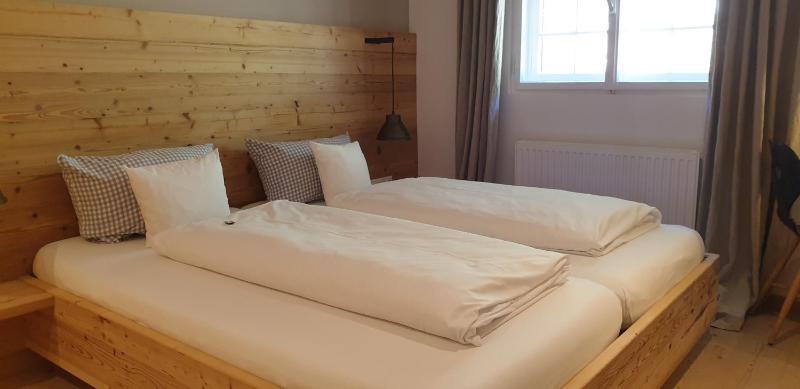 Quadruple Room image 4