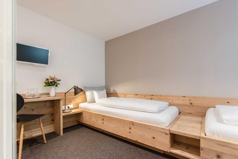 Double or Twin Room image 1