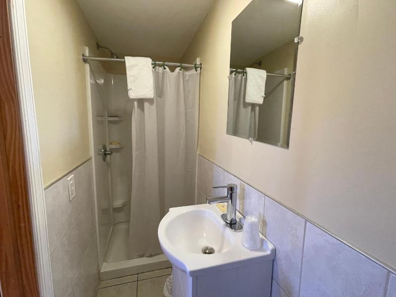 King Room image 1