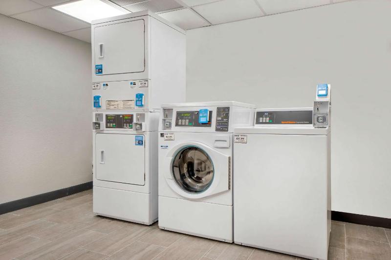 Motel 6-Fort Lauderdale FL - image 21