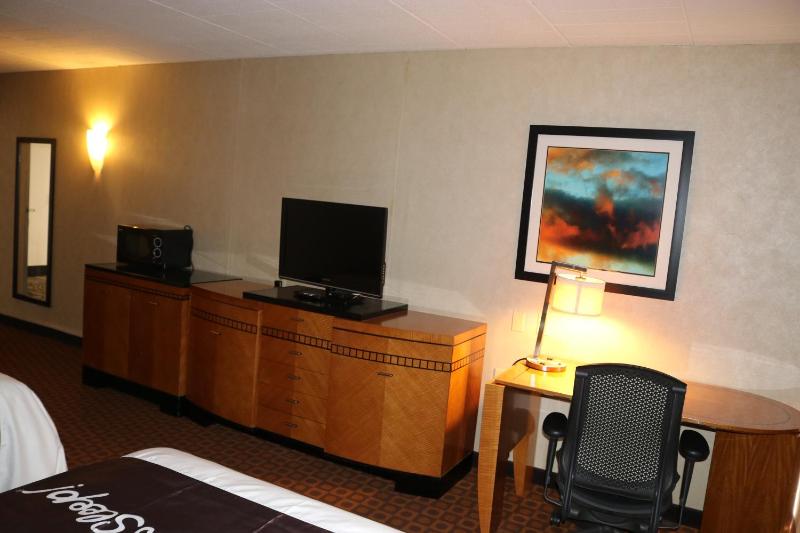 Double Room - Disability Access image 3