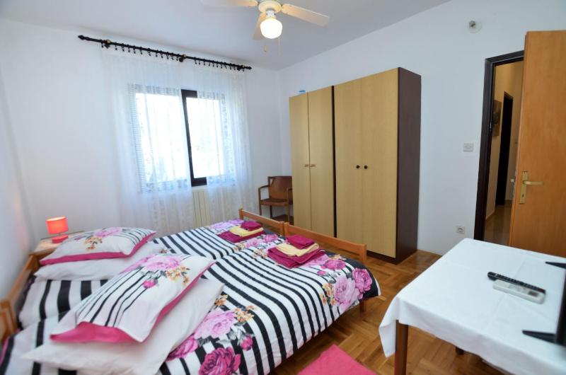 Rooms Tomc - image 18