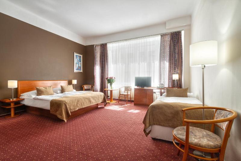 Triple Room image 3