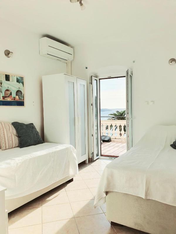 Holiday Home Meditation - image 9