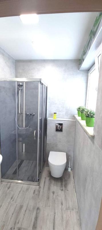 Quadruple Room with Shower image 3