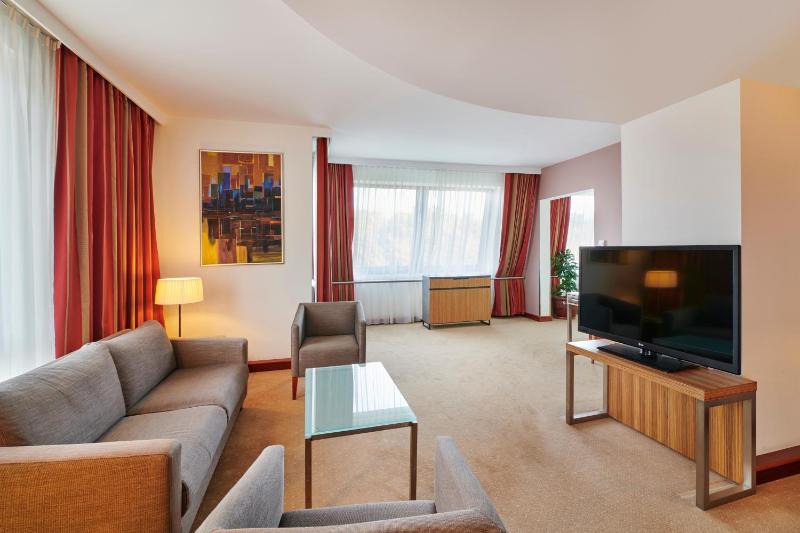 Suite with Old Town View image 4