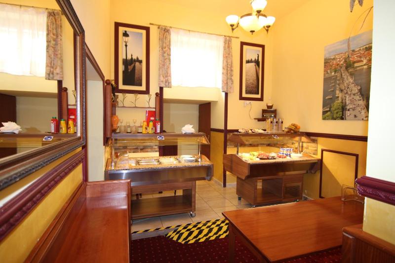 Old Prague Hotel - image 6