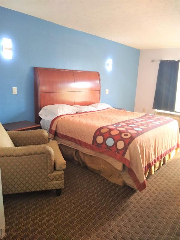 Single Room image 1