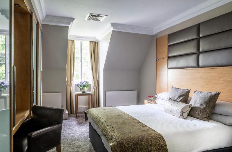 Executive Double Room image 3