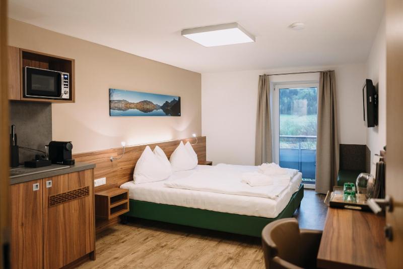 Suite image 4
