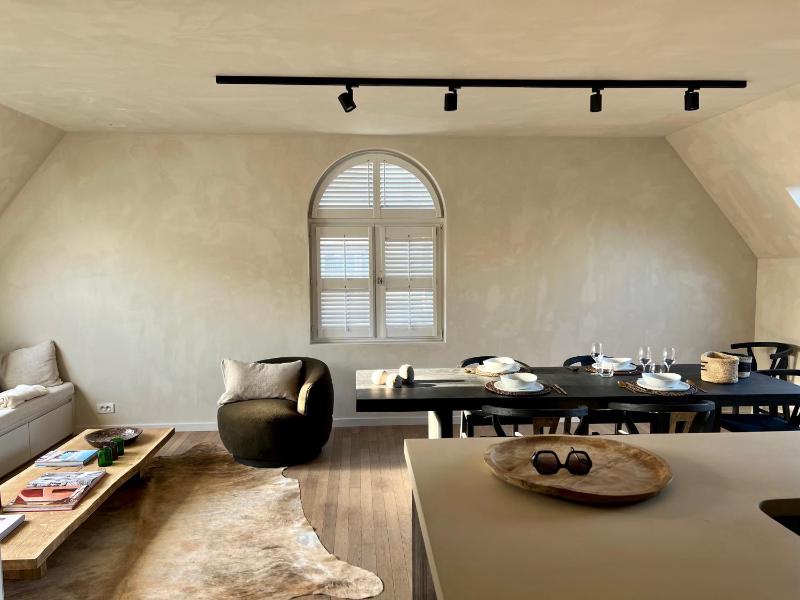 luxe duplex met privé parking Images