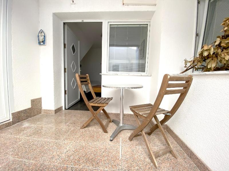Enchanting Apartment in Vodice with Sea View Terrace - image 2