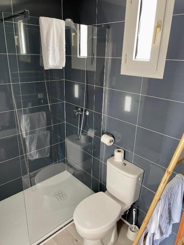 Junior Suite with Pool View image 3