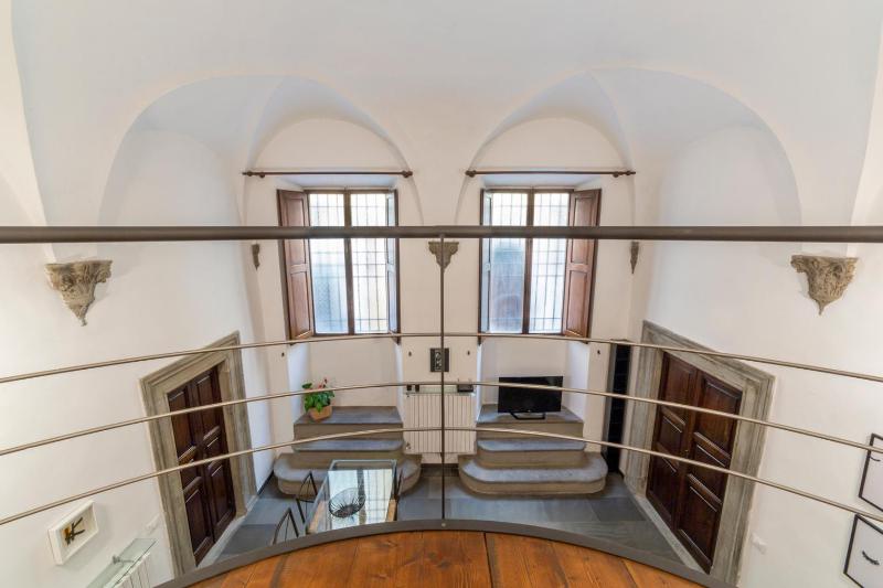 Pepi loft in a historical building - image 8