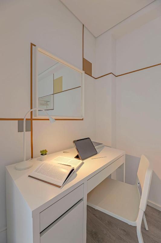 Uporto House Residence - image 8