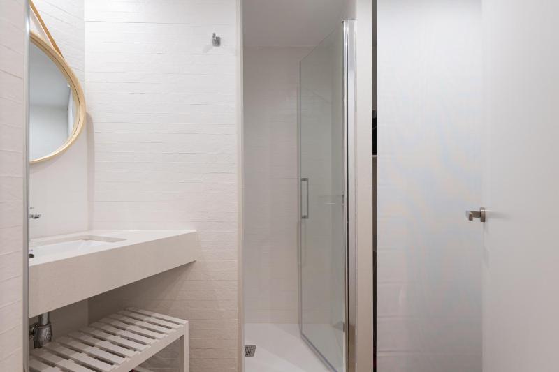 HomeForGuest Moderno Estudio junto a Las Canteras - image 23