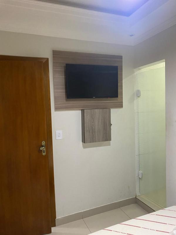 Hotel Cumbica Guarulhos - Café da Manhã e Estacionamento Incluso - image 25