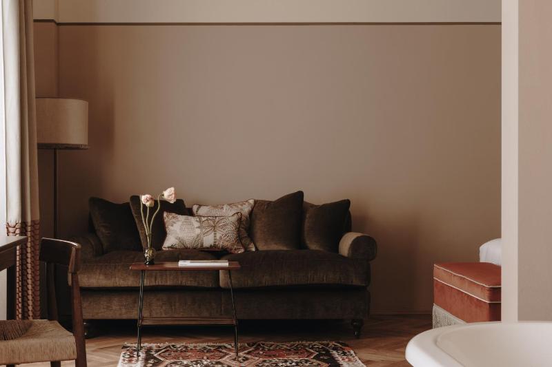 King Suite image 3