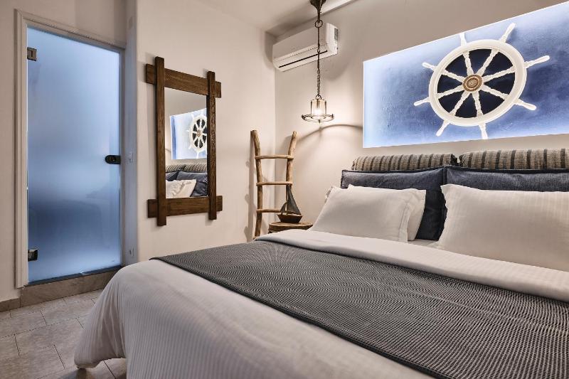 Luxury Double Room image 3