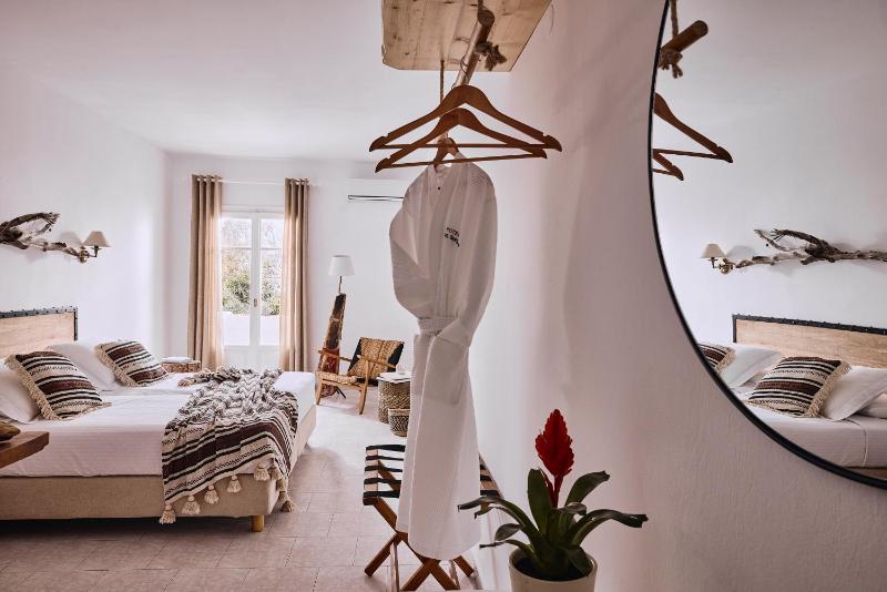 Superior Double Room with 1 Double or Twin Beds image 3