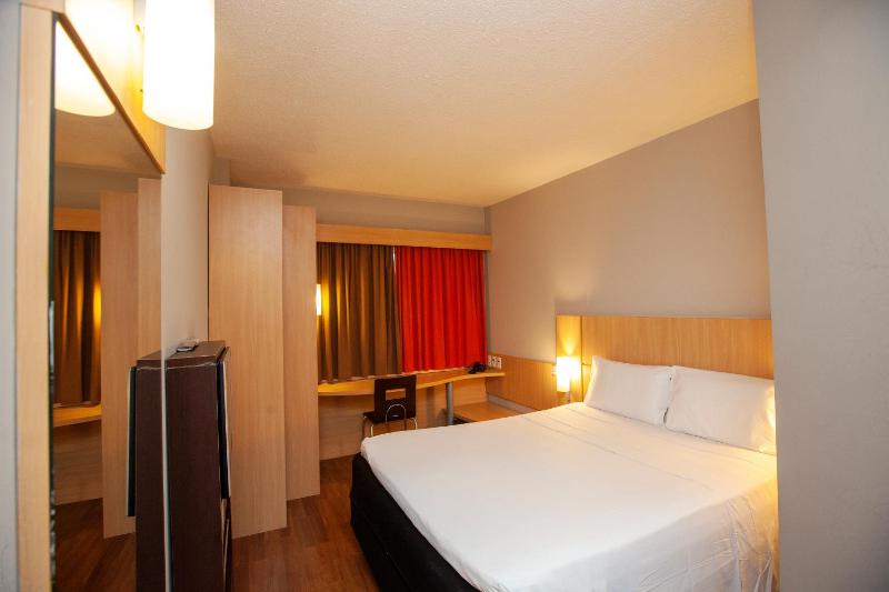 ibis Recife Boa Viagem - image 6