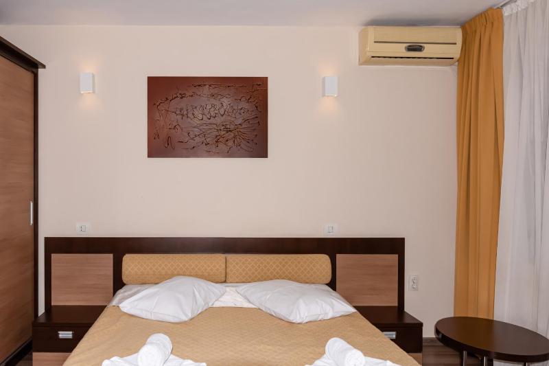 Hotel Grand - image 29