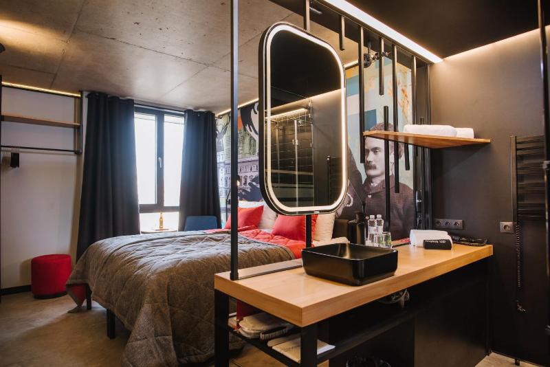 Standard Double Room image 2